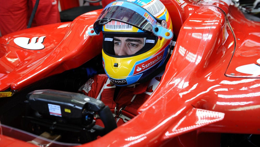Fernando Alonso a bordo del Ferrari 