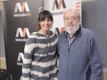 José Luis Cuerda junto a Nuria Roca José Luis Cuerda junto a Nuria Roca