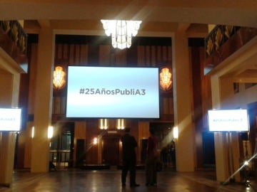 #25añospubliA3