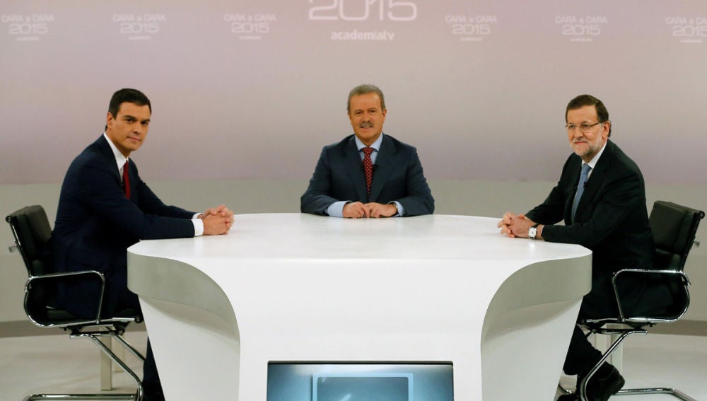 Sánchez y Rajoy en la mesa del cara a cara con Campo Vidal