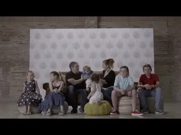 Así son las nuevas 'Familias reales': desde matrimonios con con seis hijos a 'triejas' Así son las nuevas 'Familias reales': desde matrimonios con con seis hijos a 'triejas'