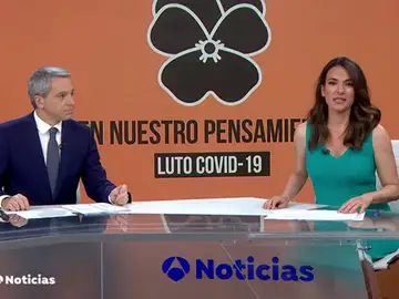 "En nuestro pensamiento": Atresmedia se une a los diez días de luto oficial en homenaje a las víctimas del coronavirus "En nuestro pensamiento": Atresmedia se une a los diez días de luto oficial en homenaje a las víctimas del coronavirus
