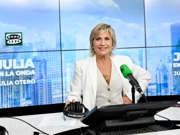 Julia Otero, directora y presentadora de Julia en la onda 