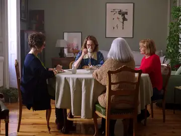 Con motivo de la celebración del Día de la Madre, Atresmedia lanza "Envidia" Con motivo de la celebración del Día de la Madre, Atresmedia lanza "Envidia"
