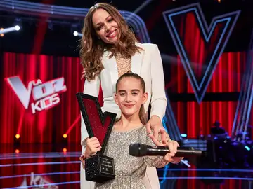 Alira se corona como la mejor voz y da a Bisbal su segunda victoria en La Voz Kids Alira se corona como la mejor voz y da a Bisbal su segunda victoria en La Voz Kids
