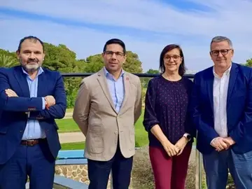 Onda Cero firma un convenio con el Grand Hotel HYATT en La Manga Club Golf & Spa para la final de su Torneo Nacional de Golf Onda Cero firma un convenio con el Grand Hotel HYATT en La Manga Club Golf & Spa para la final de su Torneo Nacional de Golf