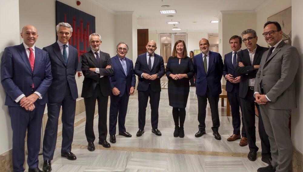 La Sala Constitucional del Congreso de los Diputados ha acogido la celebraci&oacute;n del D&iacute;a Mundial de la Radio bajo el lema &quot;As&iacute; que pasen 100 a&ntilde;os m&aacute;s de Radio&quot;.