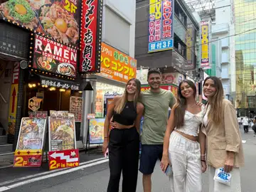 Joaquín Sánchez y su familia Joaquín Sánchez y su familia