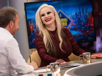Vuelve a ver la entrevista completa a Alaska en El Hormiguero Vuelve a ver la entrevista completa a Alaska en El Hormiguero