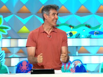 Un titular muy loco deja sorprendidos a todos los concursantes de La ruleta de la suerte