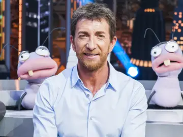 Pablo Motos, presentador de 'El Hormiguero 3.0' junto a las hormigas Trancas y Barrancas Pablo Motos, presentador de 'El Hormiguero 3.0' junto a las hormigas Trancas y Barrancas