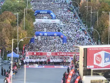 Ponle Freno hace historia en los 15 años de su carrera de Madrid: más de 18.000 participantes y récord de recaudación por las víctimas de tráfico Ponle Freno hace historia en los 15 años de su carrera de Madrid: más de 18.000 participantes y récord de recaudación por las víctimas de tráfico