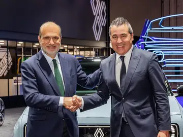 Atresmedia y Renault Group han unido fuerzas en una innovadora alianza que da lugar a “Conduce el cambio” Atresmedia y Renault Group han unido fuerzas en una innovadora alianza que da lugar a “Conduce el cambio”