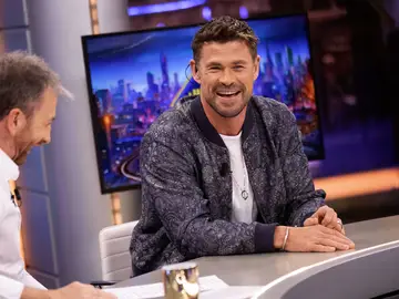 Chris Hemsworth recuerda la noche que subió al escenario con Ed Sheeran Chris Hemsworth recuerda la noche que subió al escenario con Ed Sheeran